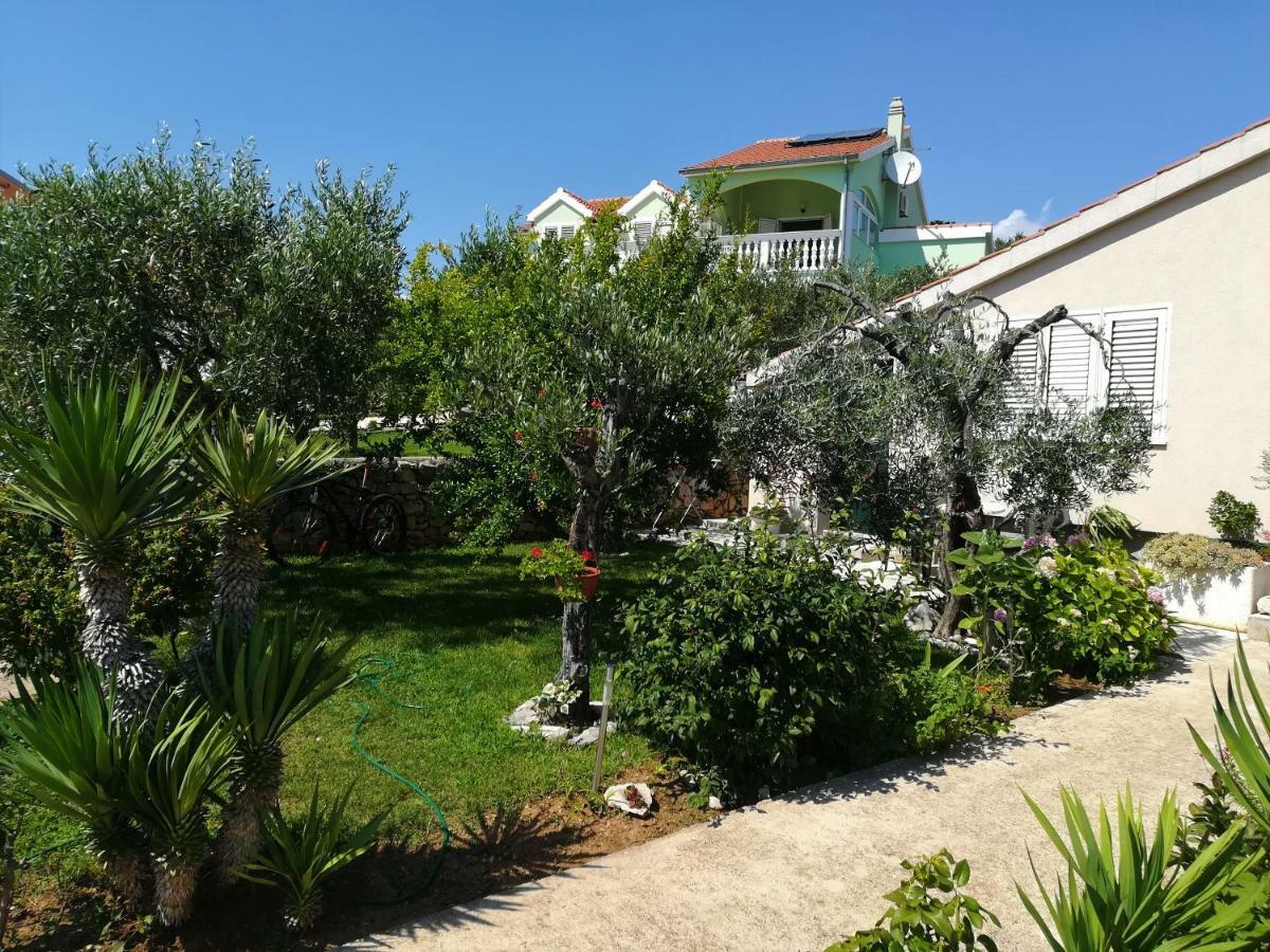 Olive Grove Apartment Vodice Exterior foto