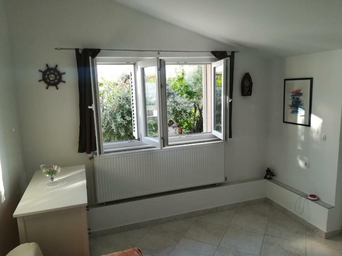 Olive Grove Apartment Vodice Exterior foto